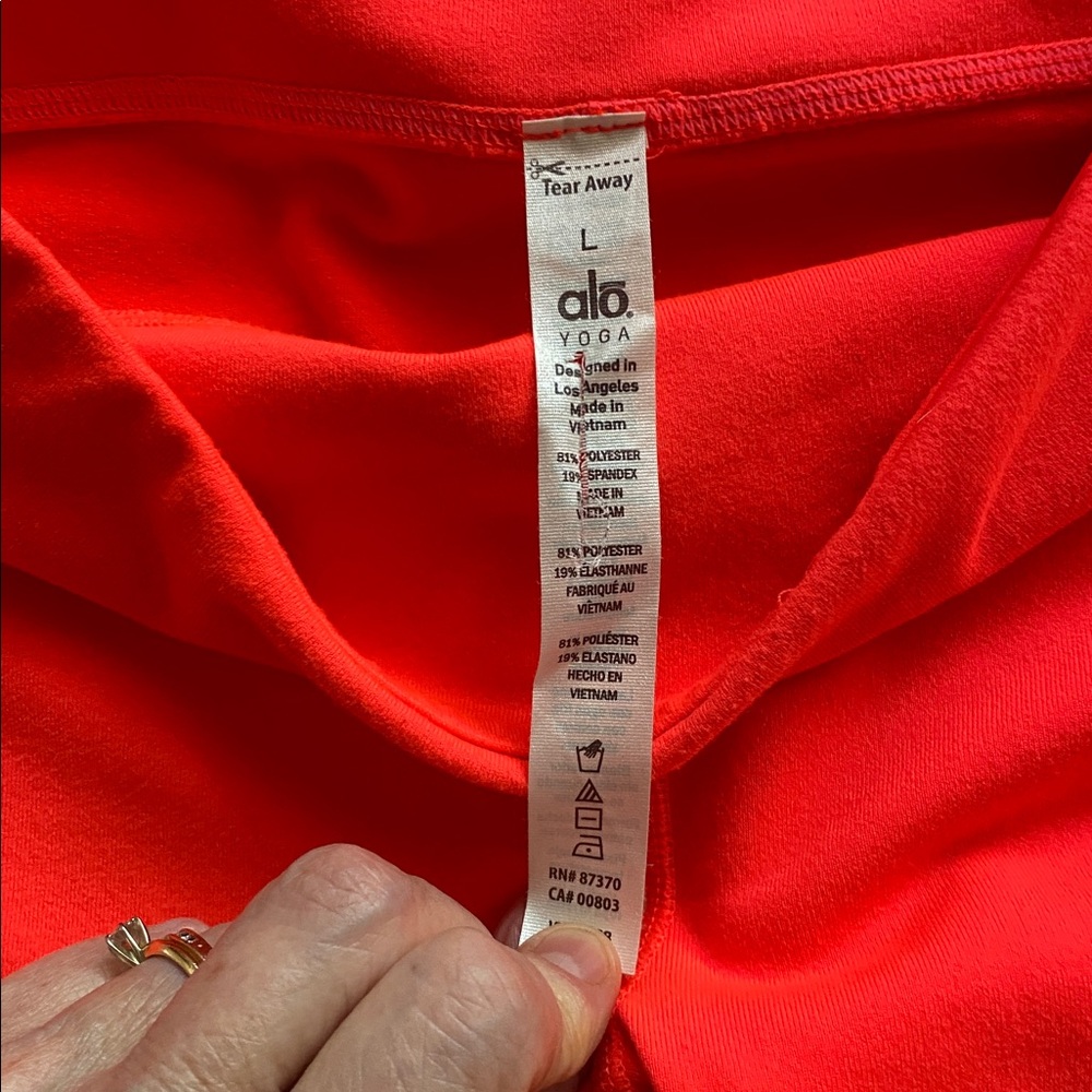 ALO brand orange yoga  leggings size large pocket inside - Picture 4 of 8